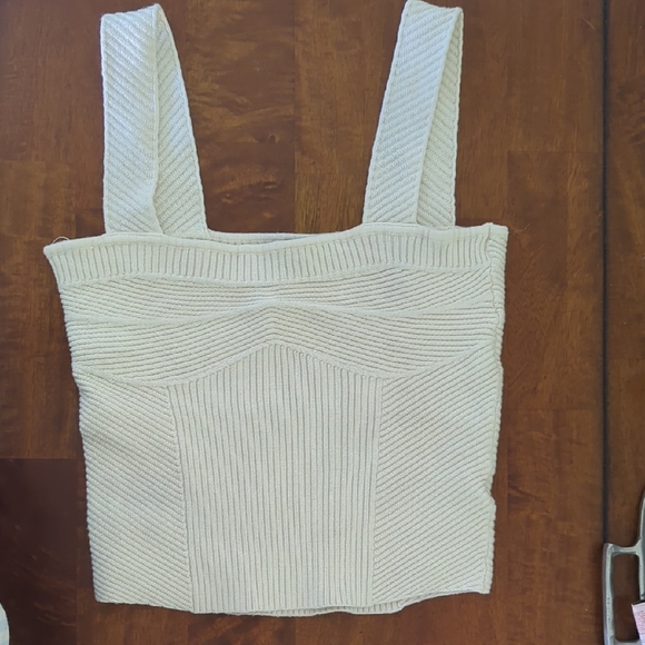 White Ribbed Fitted Tank Top - Picture 2 of 10